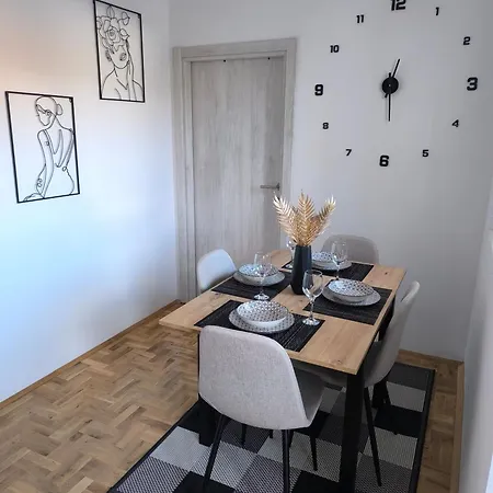 Stefani Appartement Pirot