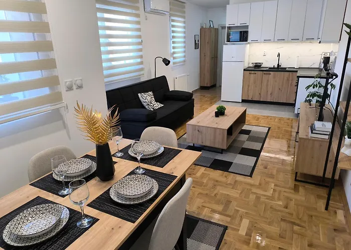 Stefani Apartament *